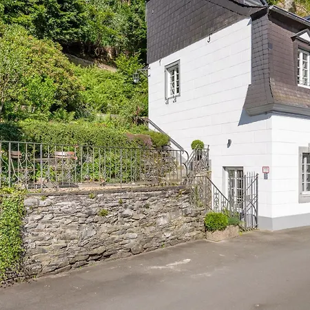 Weberwinkel فيلة