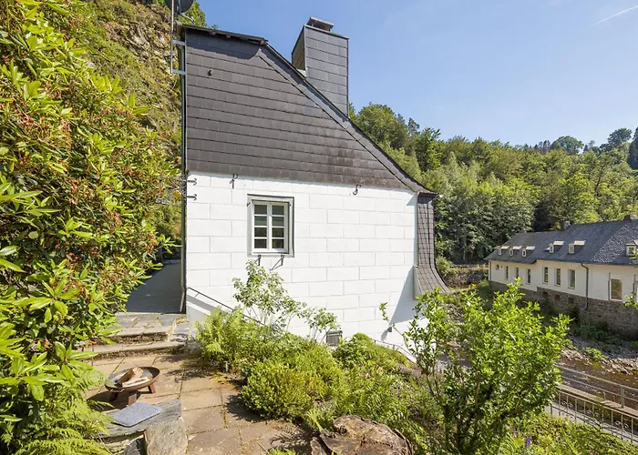 Weberwinkel * מונשאו